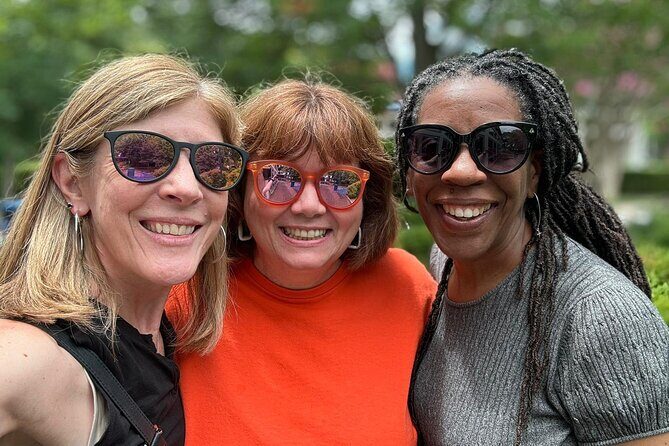 Enchanting Edmonton Scavenger Hunt - Exploring Edmonton Through a Different Lens