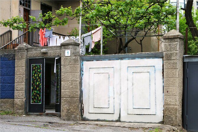 Enjoy a Traditional Georgian Cooking Class and Meal with a Local in Tbilisi - Key Points