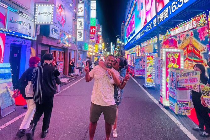 ENJOY-ALL-SHINJUKURed Light District Walkingwith DEEPest info! - The Sum Up