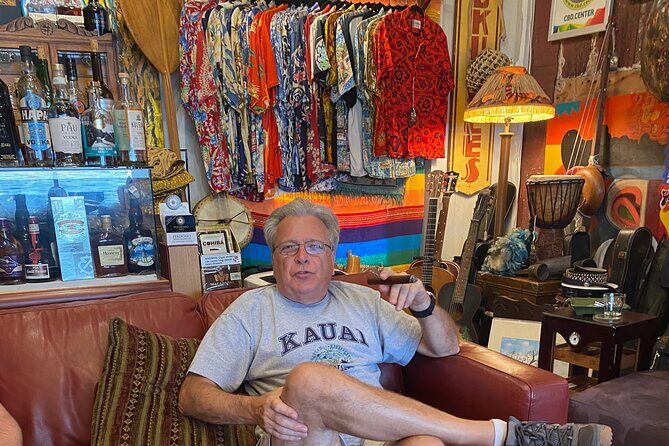 Enjoy Sunset with a Fine Cigar in Hawi - Key Points