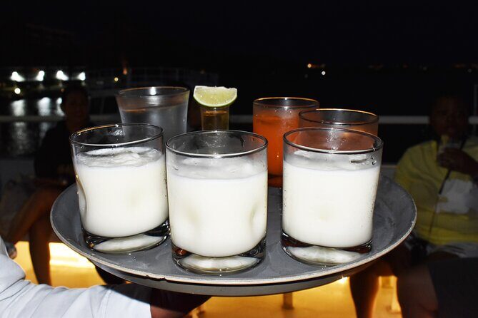 Enjoy The Spanish Galeon with a Romantic Night Dinner in Cancun - Exploring the Experience: What to Expect