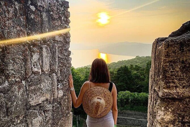 Enjoy The Sunset On Top Of A Mayan Pyramid In Yaxha - Private Tour From Flores - Wrapping Up: Who Is This Tour Perfect For?