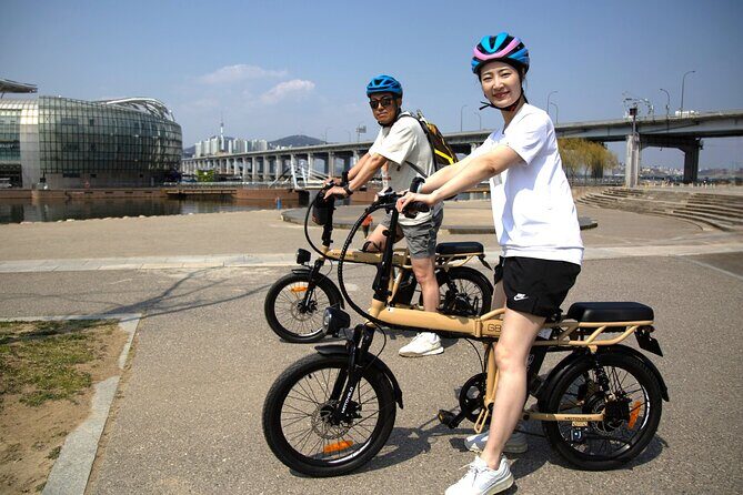 ENKO Electric Bike Ride on The Han River Bike Path in Seoul - ENKO Electric Bike Ride on The Han River Bike Path in Seoul