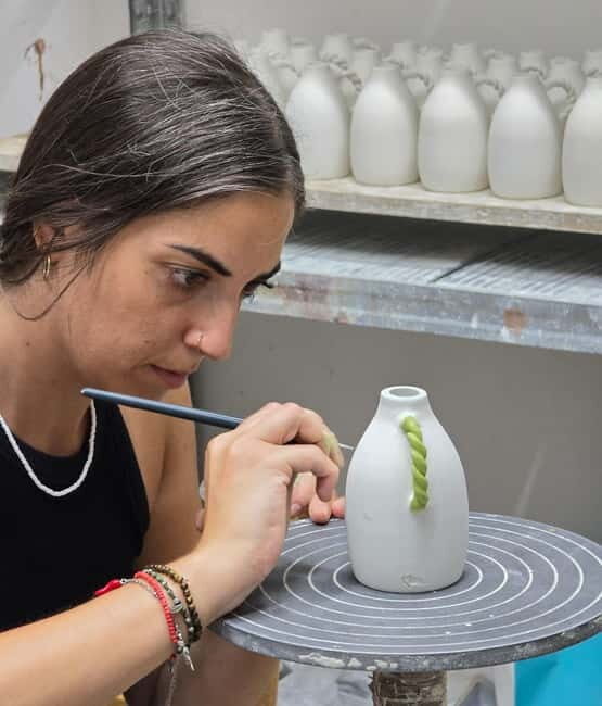 Enna: Paint your own Sicilian ceramic plate - Discovering the Charm of Enna’s Ceramic Workshop