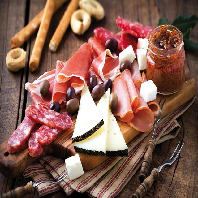 ENOTECA VENARIA: degustazione vini e cibo locale - Key Points