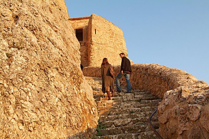 Entrance to the Castle of Morella Castellón - In-Depth: What You Can Expect from the Experience