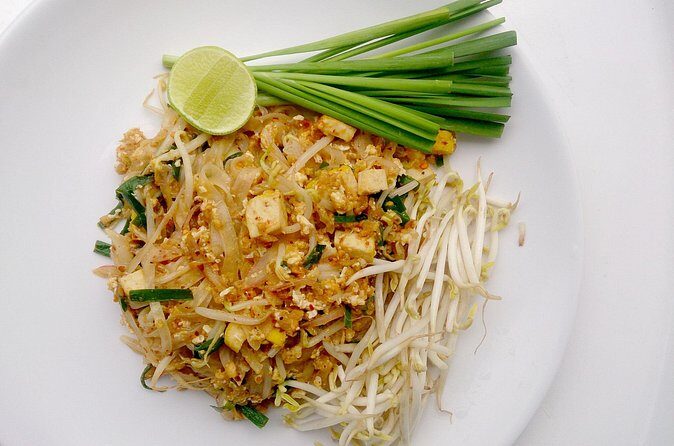Epic Pad Thai Cooking Class in Denver - Drinks and Additional Costs
