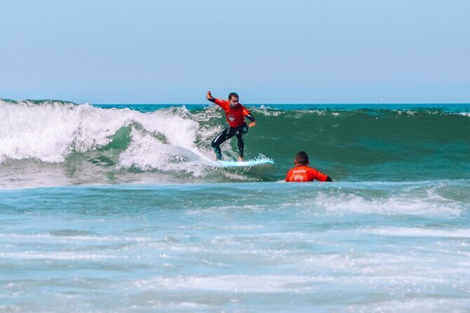 Epic Surf Lesson in Costa da Caparica - Key Points