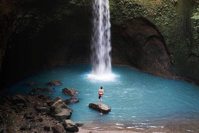 Epic Waterfall Trip: Kanto lampo, Goa Rang Reng, Tibumana & Secret waterfall - A Full-Bodied Look at the Bali Waterfalls Tour