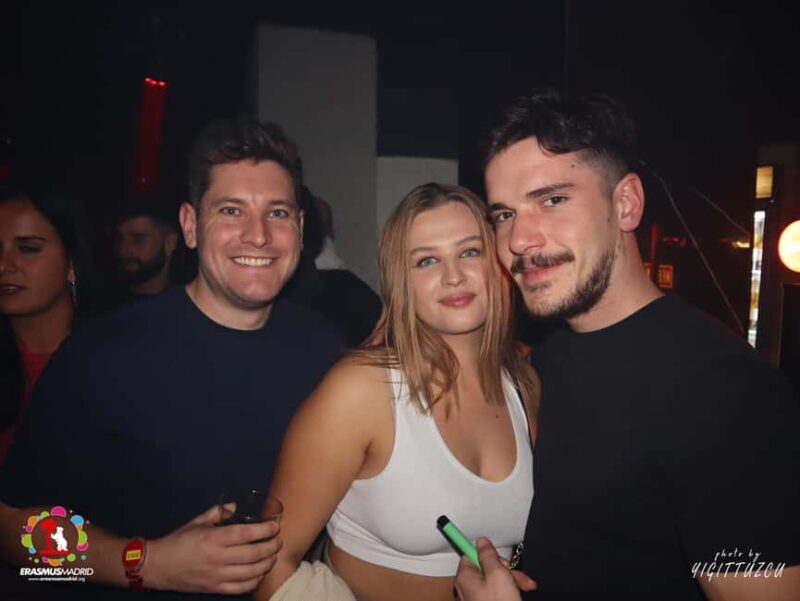 Erasmus,Internationals Madrid All-Uni Welcome Party Pubcrawl - Practical Tips for a Great Night
