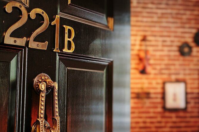 Escape Room Live Alexandria: 60-Minute Adventures - Key Points