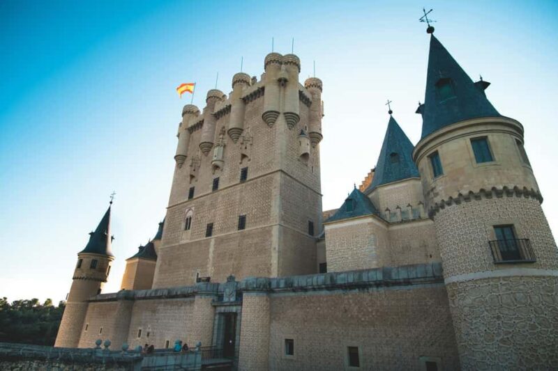 Escorial & Segovia: Private Minivan Tour from Madrid - Key Points