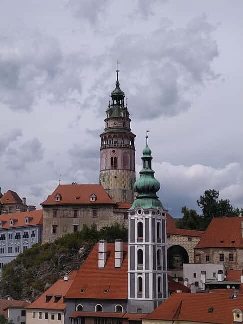 eský Krumlov: Private Guided Walking Tour - Exploring Český Krumlov: A Private Guided Walking Tour