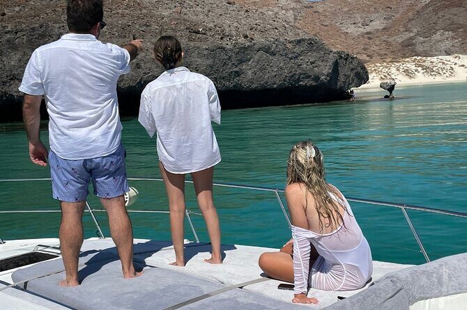 Espiritu Santo and Sealion Swimming aboard a luxury yacht - Final Thoughts: Who Should Consider This Tour?