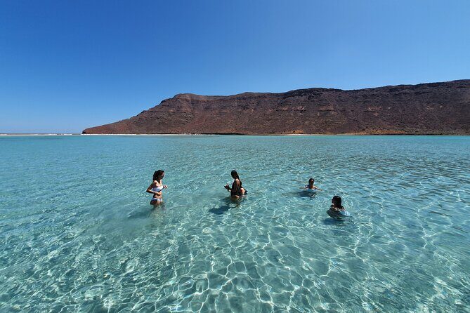 Espiritu Santo Island: Snorkel, Wildlife and Beach - An In-Depth Look at the Espíritu Santo Tour