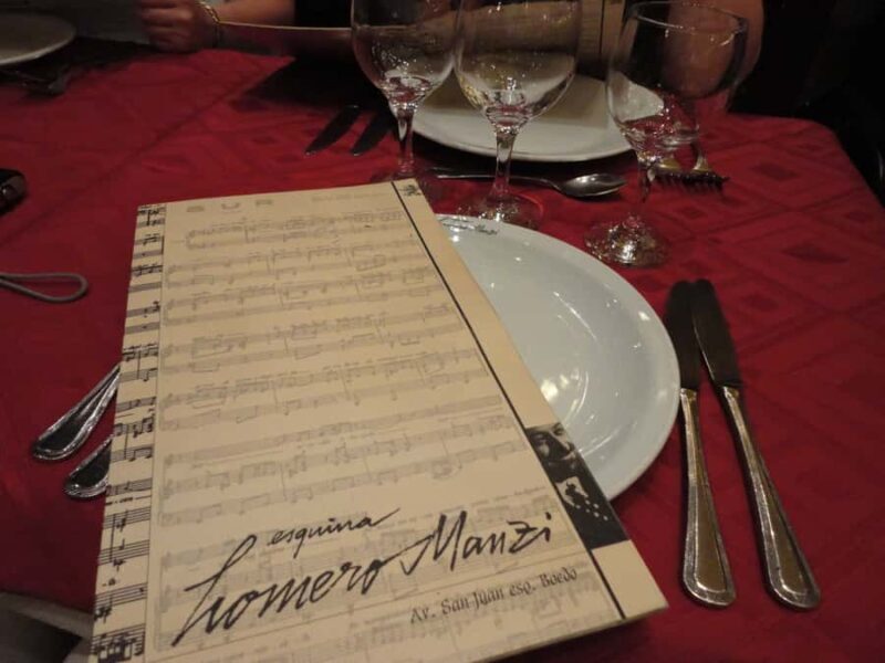 Esquina Homero Manzi Dinner and Tango Show - Key Points