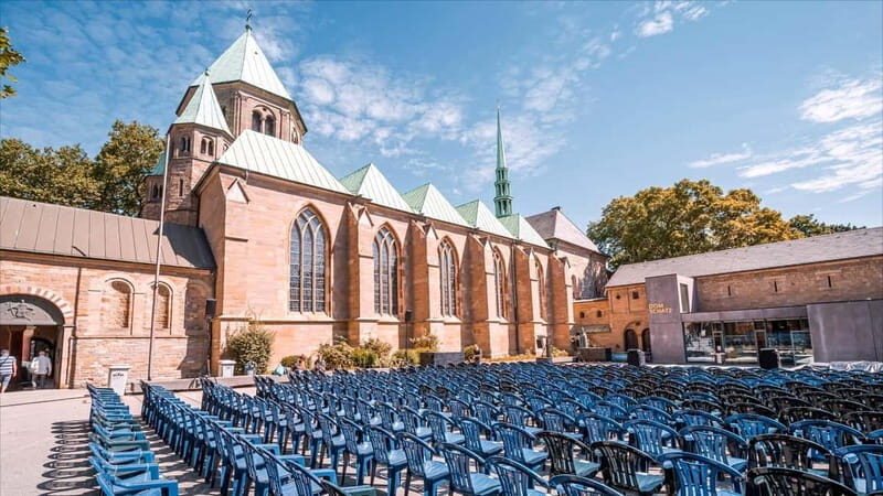 Essen: Express Walk with a Local in 60 minutes - Key Points