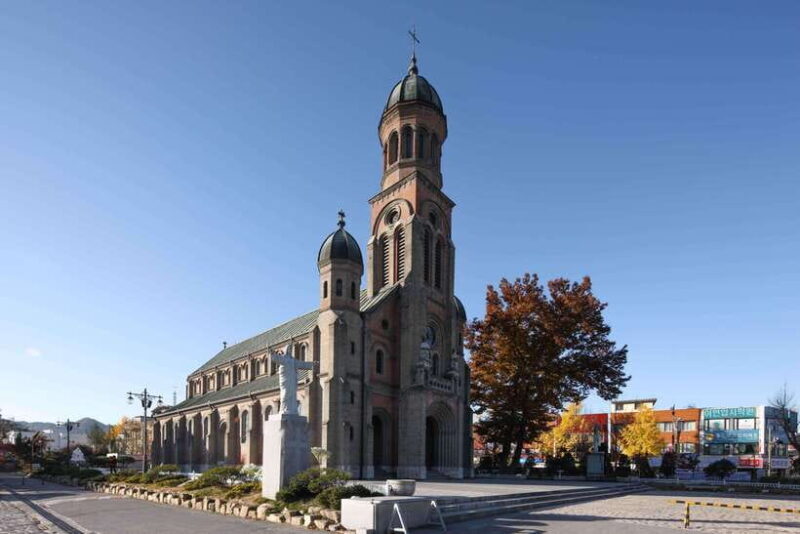 Essence of Jeonju Hanok Village + Maisan Mountain - What to Expect and Practical Tips