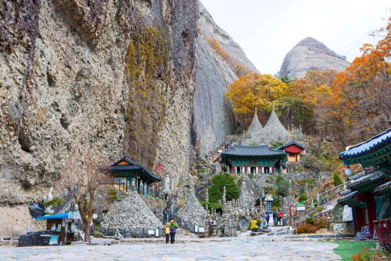 Essence of Jeonju Hanok Village + Maisan Mountain - FAQ