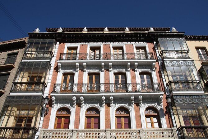 Essence of Toledo: Private Tour with a Local Archaeologist - Exploring Toledo through the Eyes of a Local Archaeologist