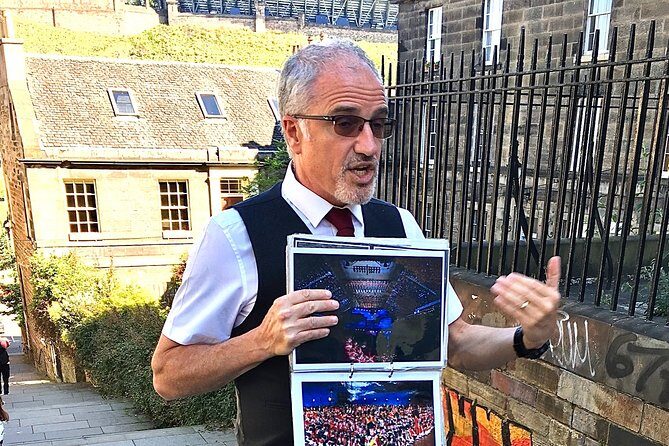 Essential Walking Tour of Edinburgh's Old Town - Who Should Book This Tour?