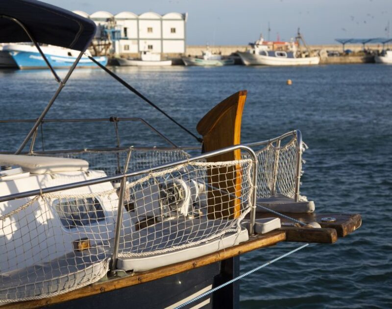 Estepona: Sunset boat trip & Cava & Tapa - The Sum Up