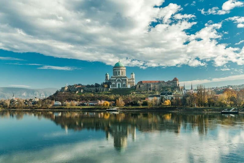 Esztergom: 1 - hour Sightseeing cruise - Key Points