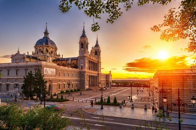 Eternal Youth Facial Treatment - Discover the Eternal Youth Facial Treatment in Madrid