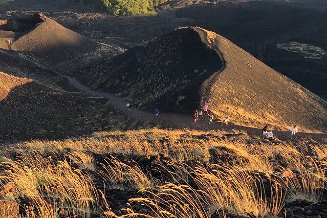 Etna at sunset - 4x4 tour with Sicilian sweet aperitif - Key Points
