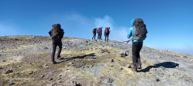Etna: "The path among the lavas". Trekking on Mount Etna at 3000 m - The Sum Up