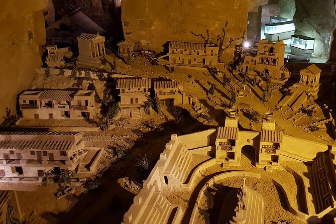 Etruscopolis: Once Were Etruscans - A Detailed Look at the Experience