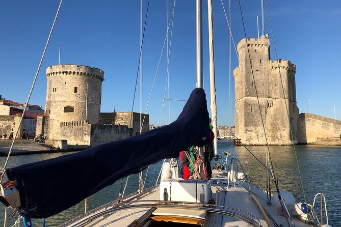 Evasion at sea, private experience for your tribe. Morning - A Closer Look at the Sailing Adventure in La Rochelle