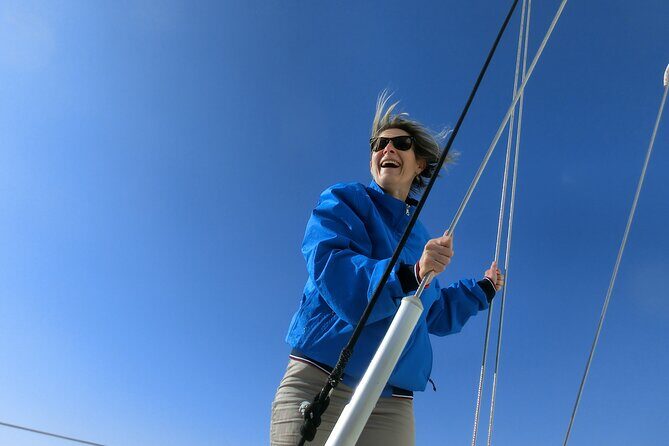 Evasion at sea, private experience for your tribe. Morning - Deep Dive: What to Expect on Your Sailing Trip