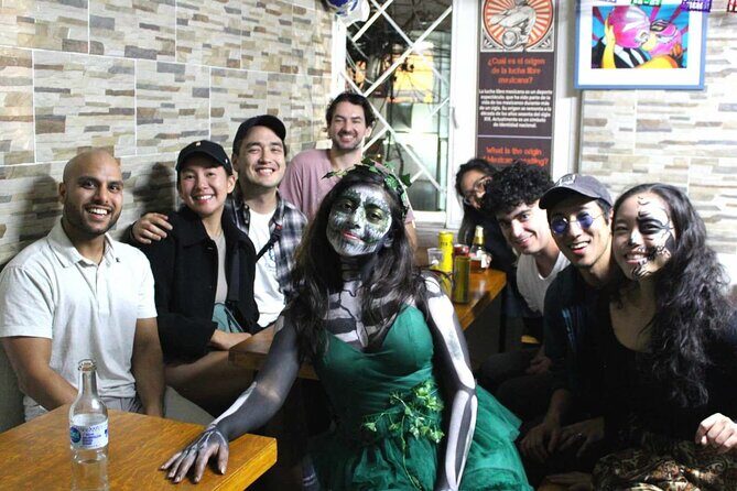 Even the Rudos Can't Resist the Tacos and Mezcal Fight Tour - Practical Details: Timing, Group Size, and Value