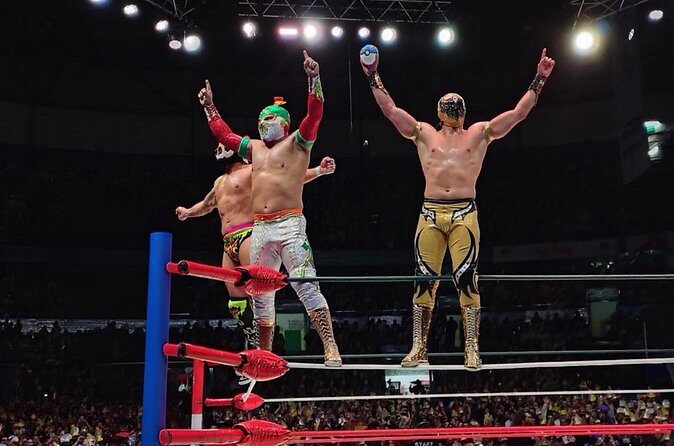 Even the Rudos Can't Resist the Tacos and Mezcal Fight Tour - A Few Considerations