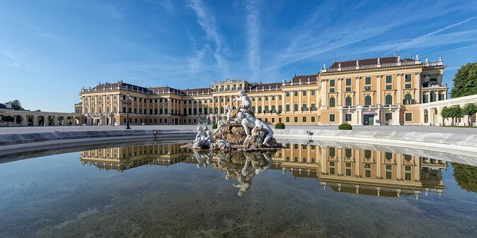 Evening at Schönbrunn Palace Vienna: 3-course Dinner and Concert - A Truly Unique Viennese Evening
