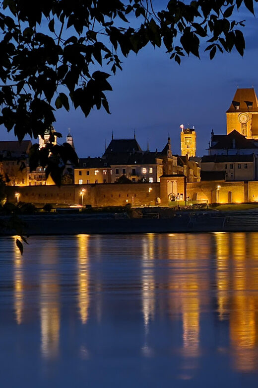 Evening Cruises in Toru - An In-Depth Look at the Experience