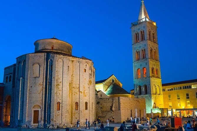 Evening Group Walking Tour in Zadar Old Town - Exploring Zadar’s Old Town on Foot