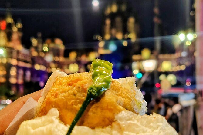Evening Mumbai by Foot Street Food and Heritage - A Night in Mumbai: Footsteps and Flavors