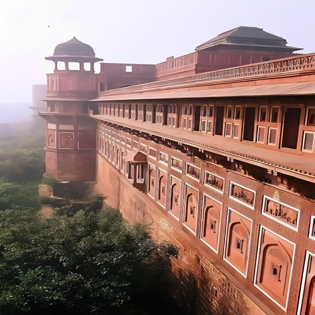 Evening tour of Agra city with Sunset Taj Mahal & Agra Fort - An In-Depth Look at the Tour Experience