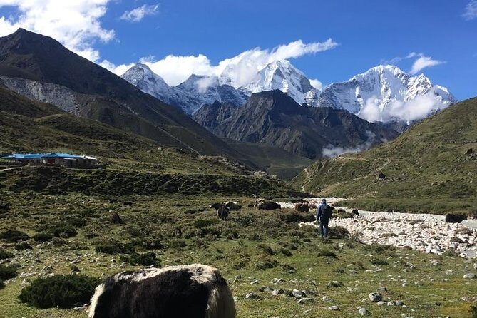 Everest base camp flight over by Helicopter from Kathmandu - The Practicalities: What to Expect and What to Consider