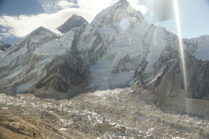 Everest base camp flight over by Helicopter from Kathmandu - The Sum Up