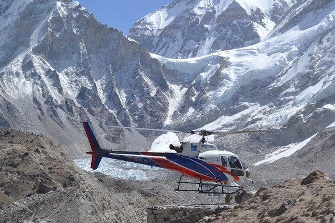 Everest Base Camp Helicopter Tour with Hotel Everest View Landing - An In-Depth Look at the Everest Helicopter Experience