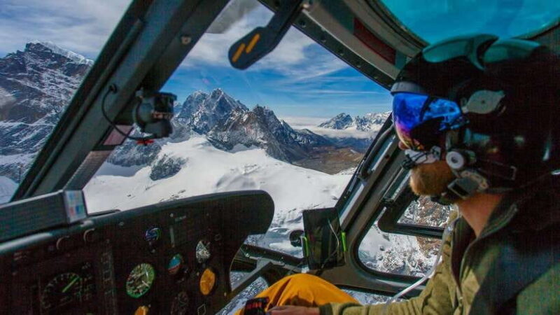Everest Base Camp Helicopter Tour with Landing - An In-Depth Look at the Everest Base Camp Helicopter Tour