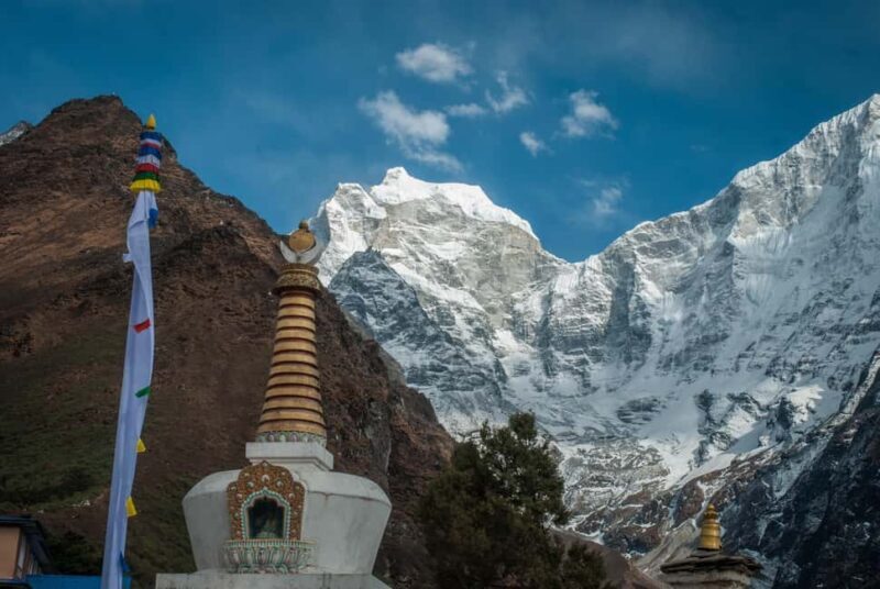 Everest Base Camp off the Beaten Path with Gokyo Trek - Key Points