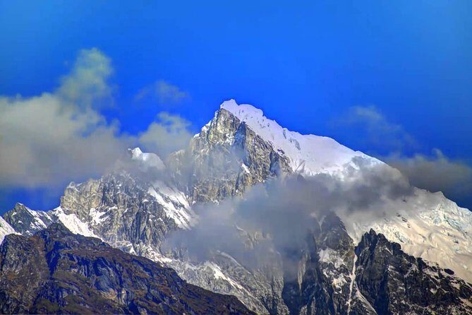 Everest Base Camp Trek - Trekking to Namche Bazaar: The Sherpa Capital