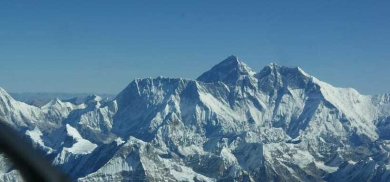 Everest Expedition 2025/2026 - Considerations and Who It’s Best For