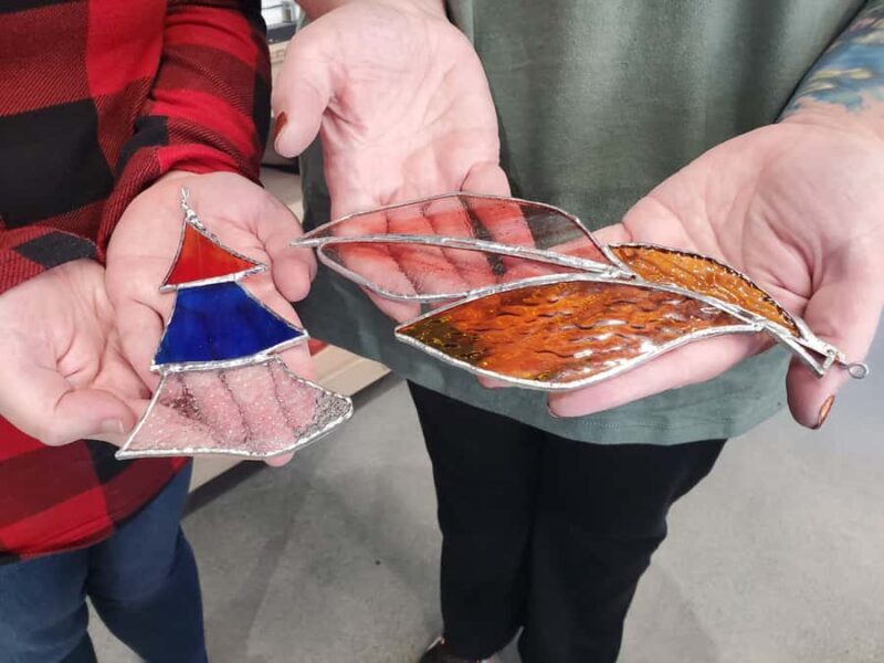 Everett: Stained Glass Workshop with Materials - An In-Depth Look at the Everett Stained Glass Workshop