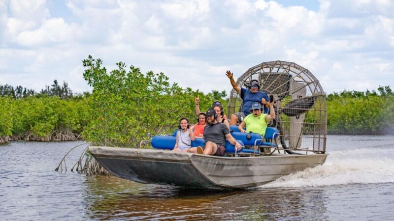 Everglades: Mangrove Maze Airboat Tour and Boardwalk - A Deep Dive into the Everglades Mangrove Maze Tour