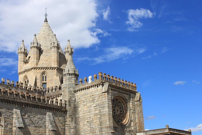 Évora & Monsaraz Wine Taste Small-Group Full Day Tour - Who Will Appreciate This Tour?